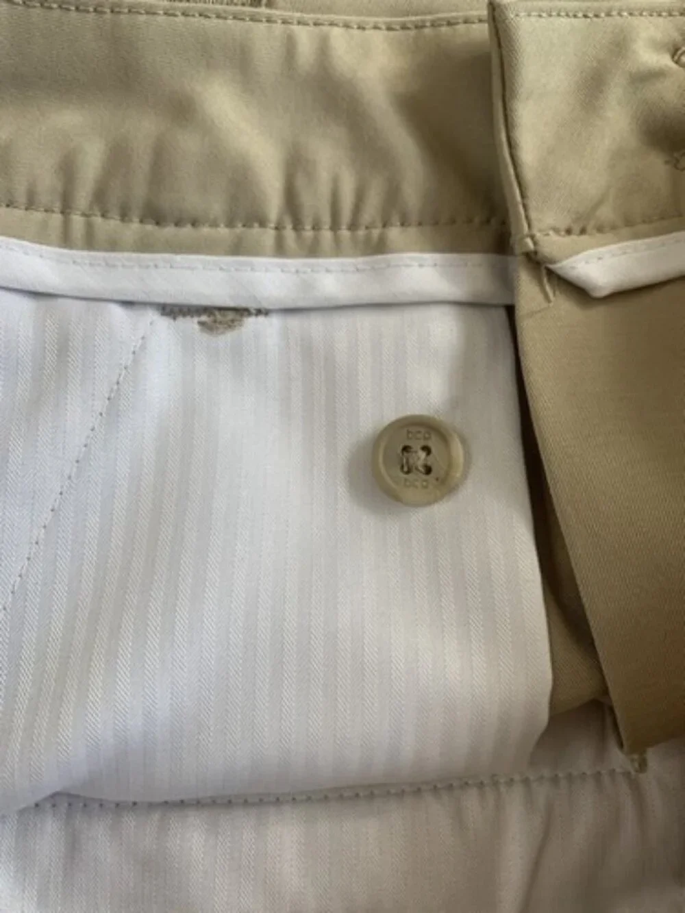 BCG Academy Sports Golf Shorts Women’s Size 2 Lightweight Khaki EUC